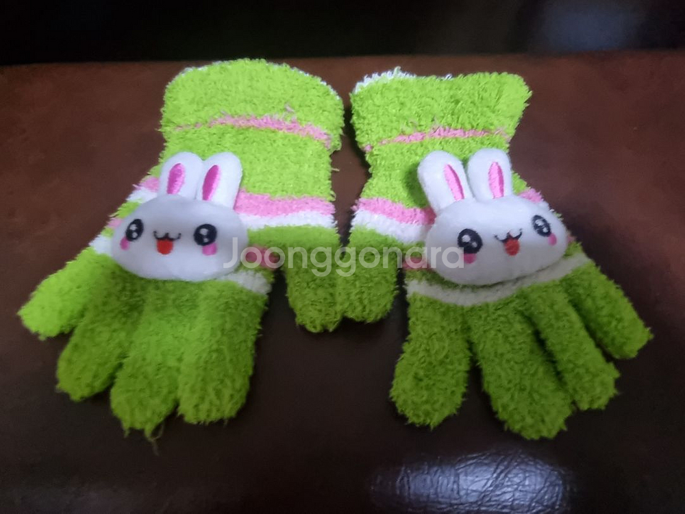 유아동 뜨개 목도리 베이지, 토끼 털장갑 전부--1