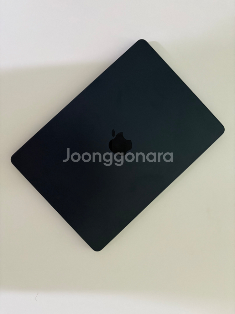 Apple M2칩 탑재 13.6형 MacBook Air--2