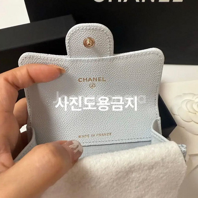 [미개봉 새상품] 샤넬 정품 클래식 카드지갑 클똑--3
