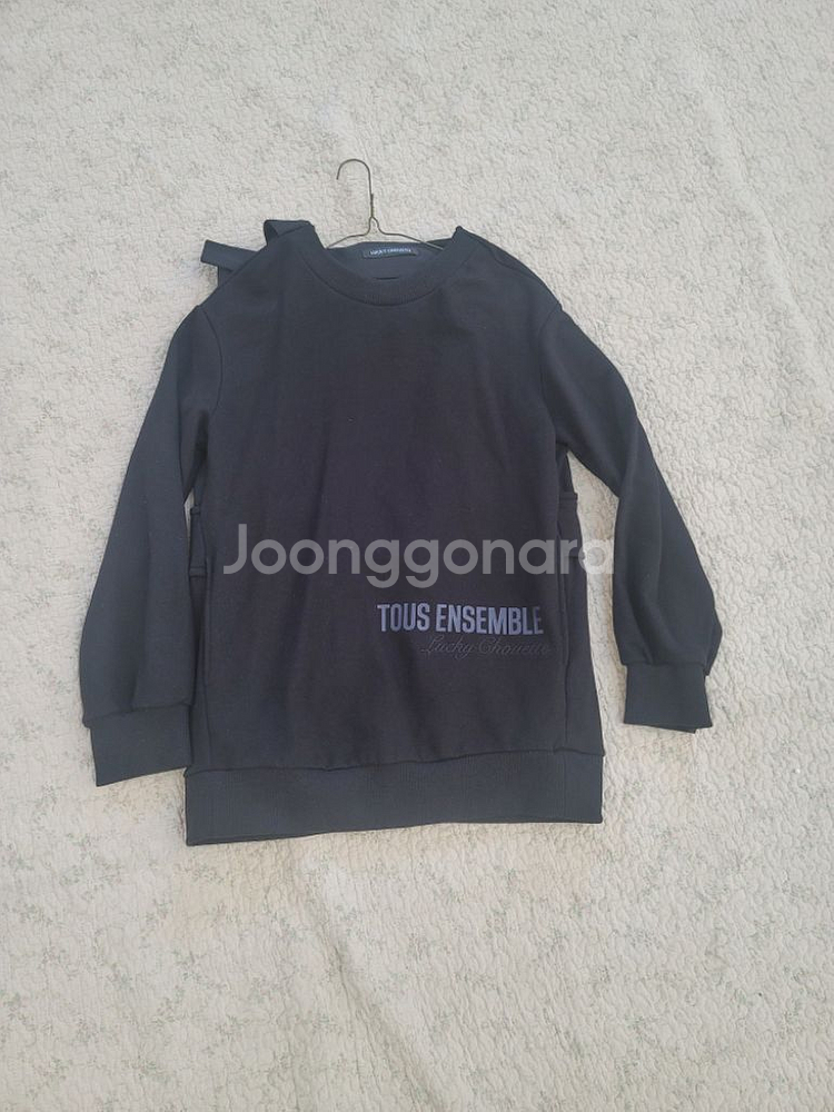 럭키슈에뜨 맨투맨--4