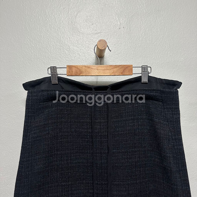 휴고보스 레이어드 디자인 스커트--1