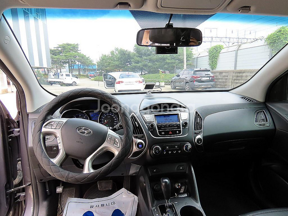 @13년식 투싼 ix 디젤 R20 2WD X20 스페--6