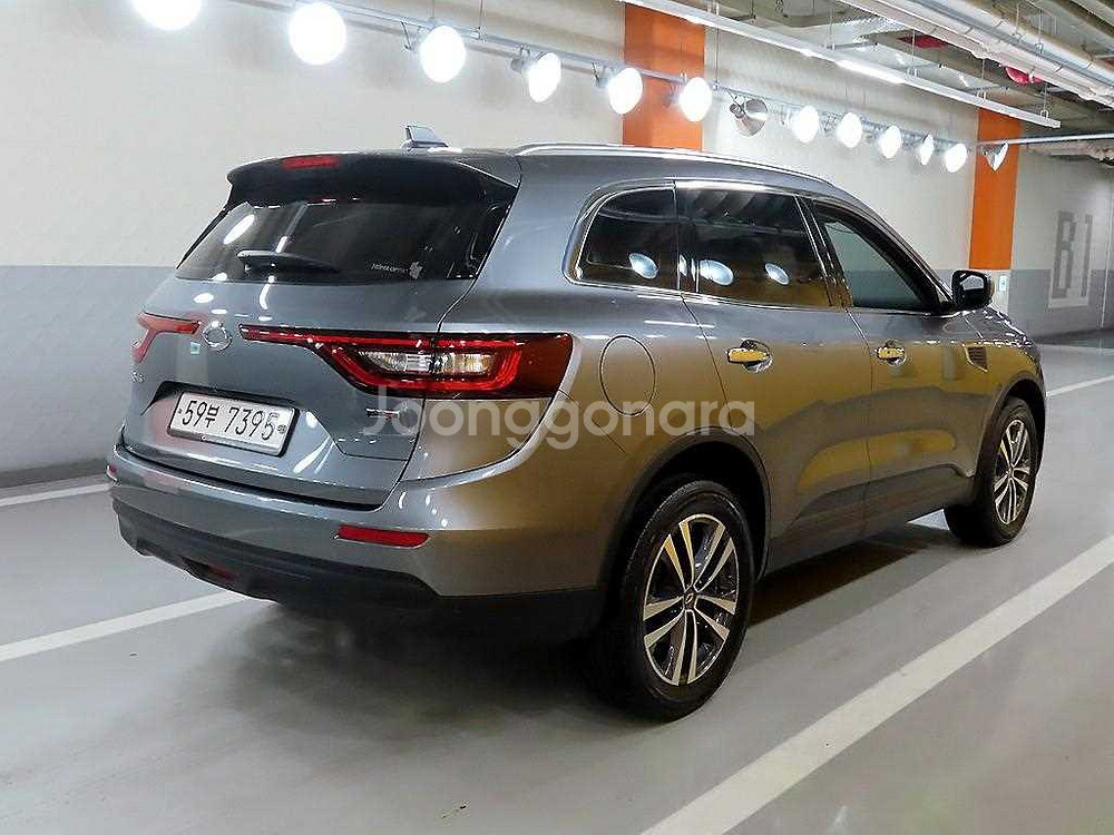 @17년식 QM6 2.0 GDe 2WD RE 전국최저--2