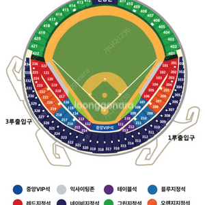 준플레이오프 1차전 LG vs KT 3루 네이비석 통로