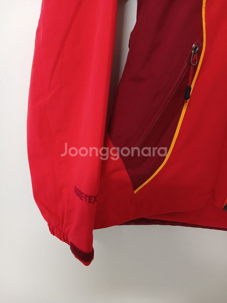 여성 몽벨 고어텍스 등산자켓 (90)--2
