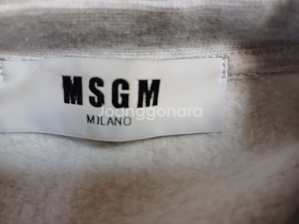 이태리 MSGM 엠에스지엠 여성 맨투맨 기모티 M--4