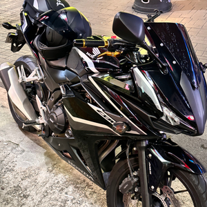 혼다 CBR500R (흑배갈)(뒷타이어,엔진오일 새거)