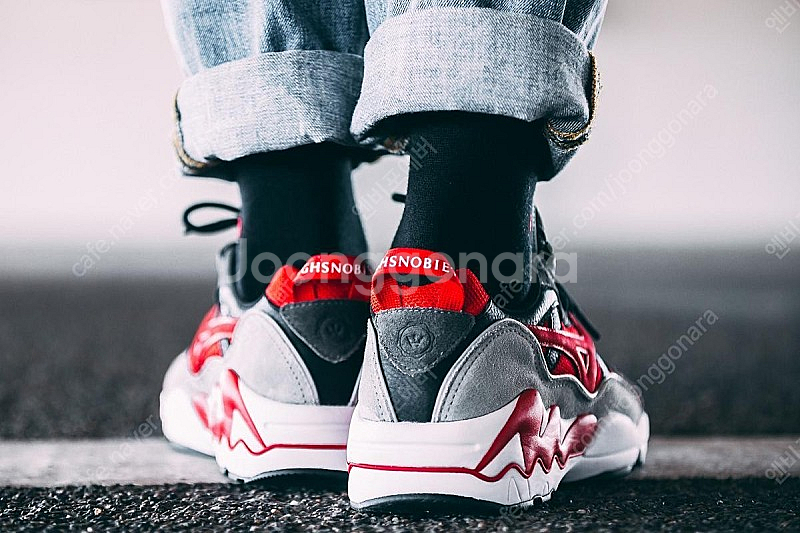 하이스노바이어티 미즈노 웨이브 라이더 1 피닉스 한정판--3