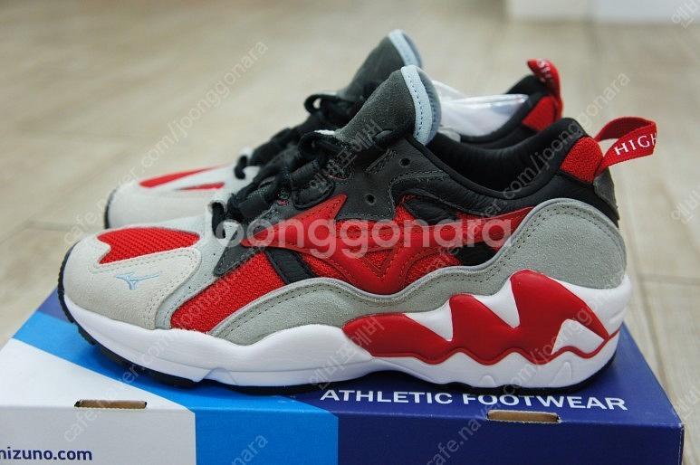 하이스노바이어티 미즈노 웨이브 라이더 1 피닉스 한정판--5