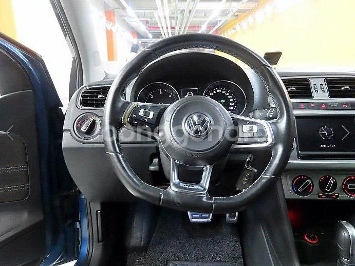 @15년식 더 뉴폴로(5세대) 1.4 TDI R라인--6