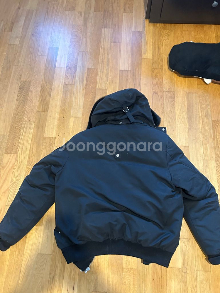 21FW 무스너클 발라스틱 봄버 패딩--1
