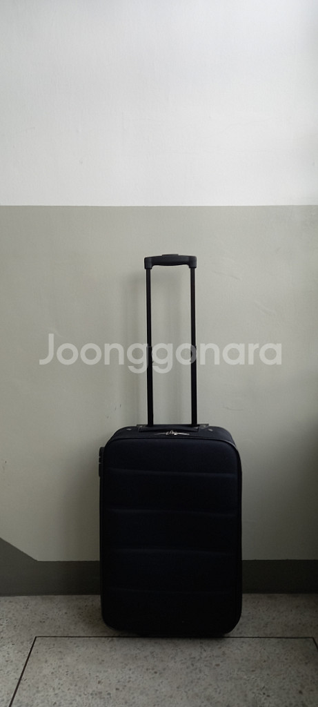 최고급 명품 럭셔리 디럭스 기내반입 캐리어 가방 여행용--1