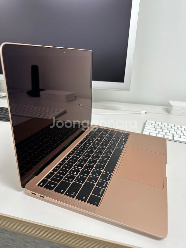 2019 맥북에어 13인치 256GB/8GB 로즈골드--6