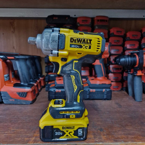 디월트미드토크임팩렌치DCF892 속도조절 배터리포함1