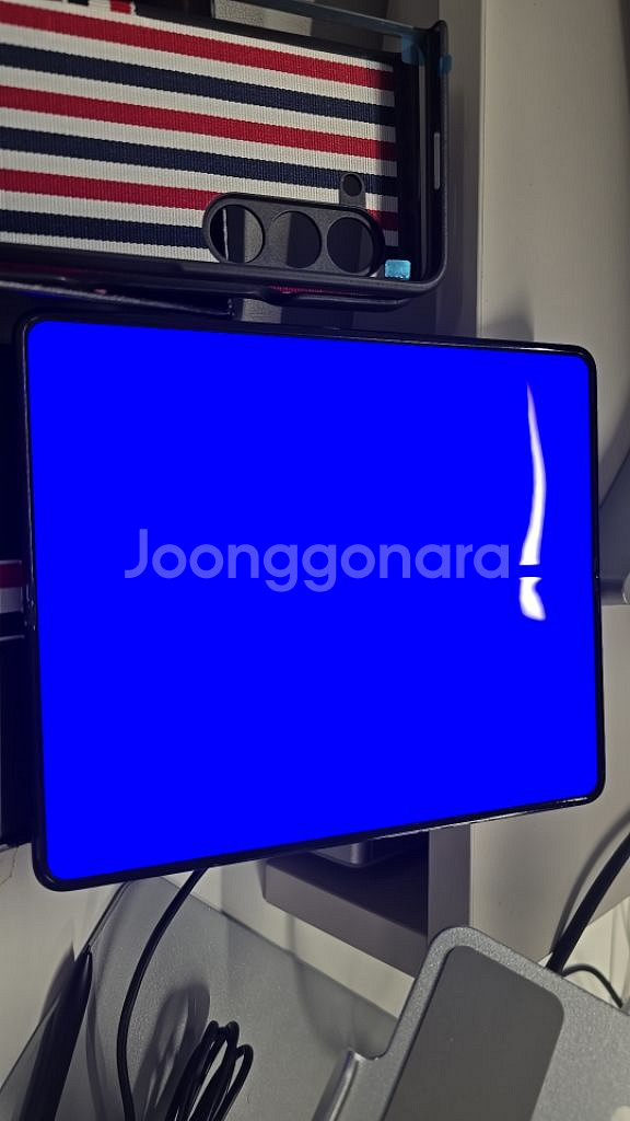 갤럭시 폴드5 톰브라운 512 에디션 팝니다 (셋트)--7