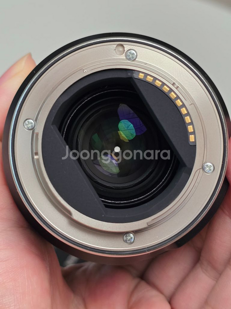 탐론 28-75 g2 f2.8 렌즈 팝니다.--4
