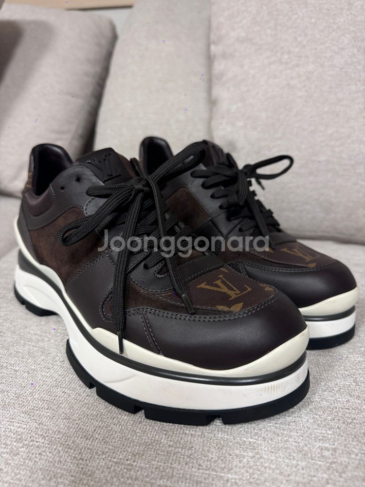 루이비통 모노그램 스니커즈--6