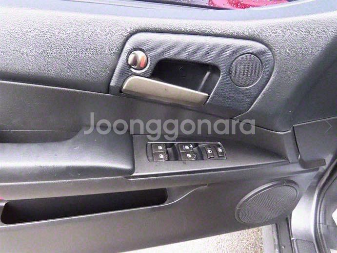 @17년식 더 뉴코란도 스포츠 2.2 2WD CX5--9