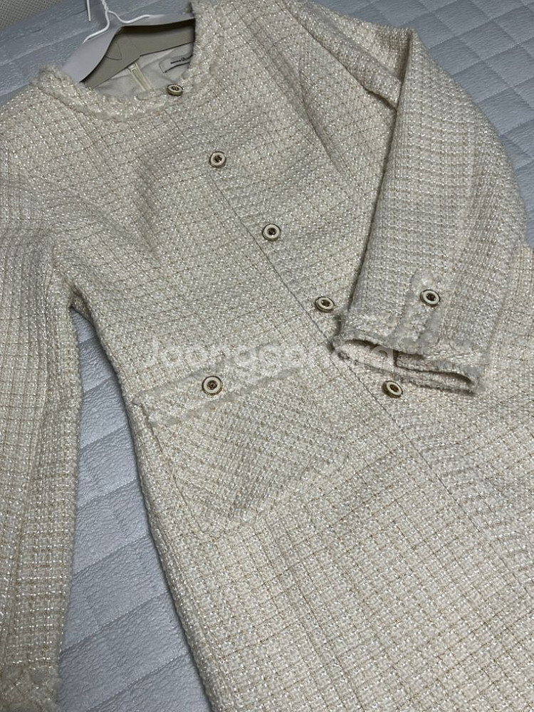 버튼 포인트 트위드 원피스 아이보리 RMOWC11R98--2