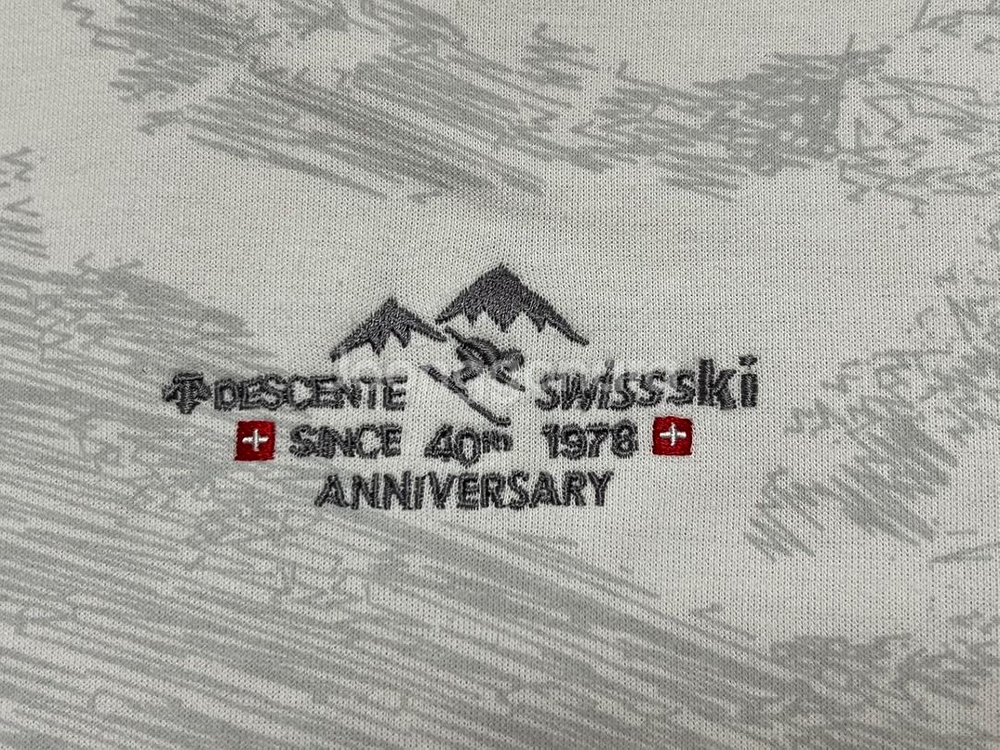 데상트 스키 ski 40년기념 후드티 맨투맨 110cm--1