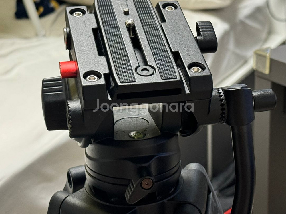 호루스벤누 HVD-T900N 유압식 삼각대--4