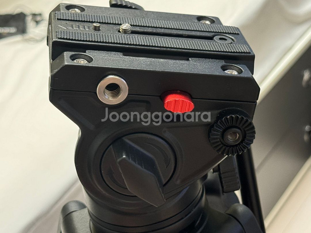 호루스벤누 HVD-T900N 유압식 삼각대--3