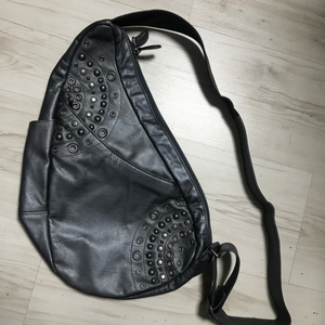 healthy back bag, 소가죽 슬링백,회색