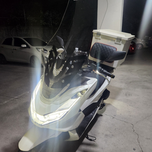 22년식 pcx125 팝니다