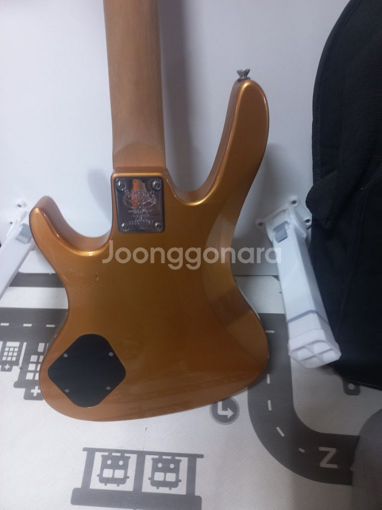 워시번 XB120 베이스기타--4