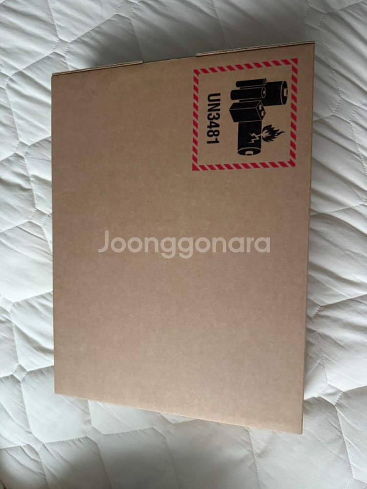 (애캐플, 미개봉)맥북에어13 m3 256gb, 램 8--0