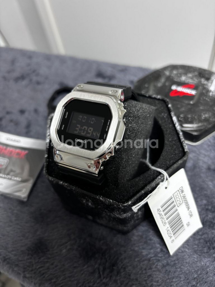지샥 dw-5600bbn-1dr + 메탈 베젤--2
