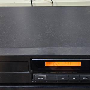 SHARP CD PLAYER SCDG-7