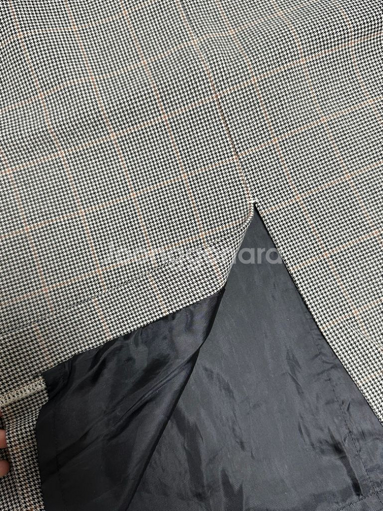 에잇세컨즈 체크 H라인 앞트임 스커트--1