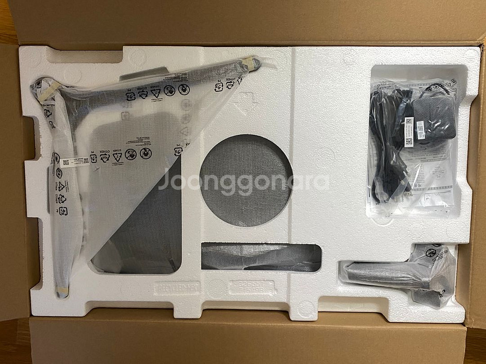 삼성 오디세이 G5 32인치 게이밍 모니터--1
