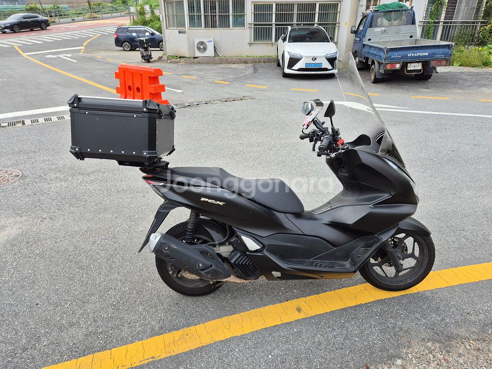 22년식 pcx125 abs모델 오토바이 스쿠터 판매--1