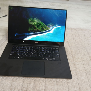 델 xps 15 9560 노트북 팝니다.