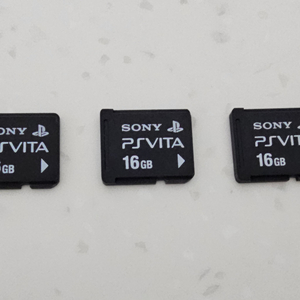 PS VITA 정품메모리 16G 3개 팝니다.