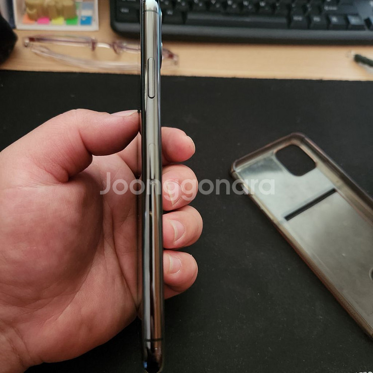 아이폰11 프로맥스 64GB--4
