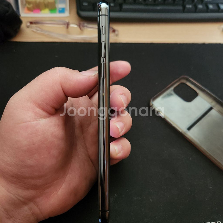 아이폰11 프로맥스 64GB--3