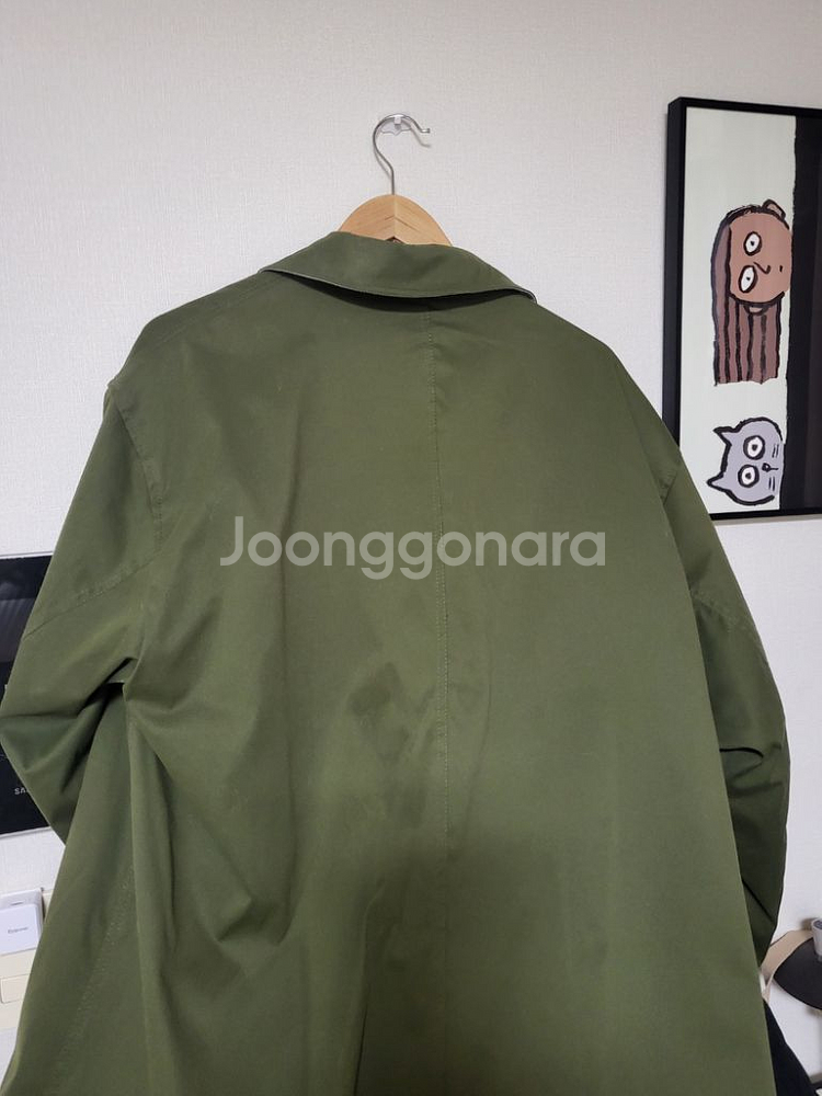 제주 하얏트 쇼핑센터 구매> 거의새상품 카키색 코트--1