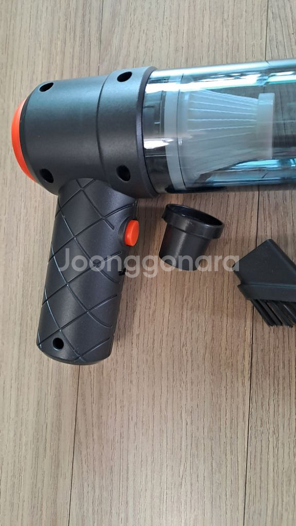 소형 차량용 무선청소기입니다--3