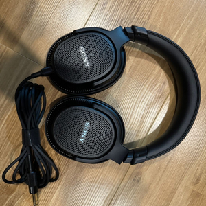 Sony MDR-MV1