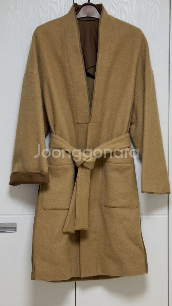 르메르 21fw 기모노 코트 카멜 44 사이즈--1