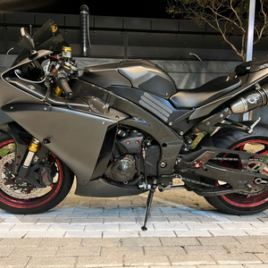 2014 YZF-R1