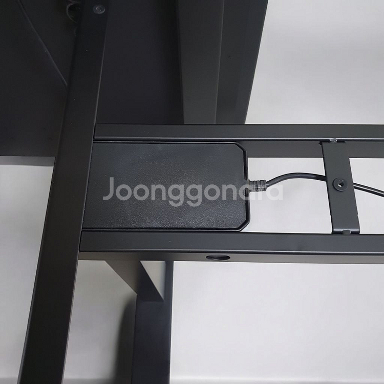 루나랩 모션데스크(블랙/핑크)+PC홀더+듀얼모니터암--6