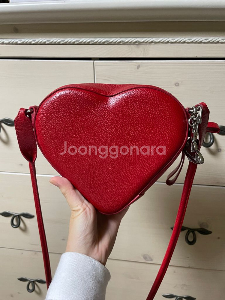 비비안웨스트우드 레드 하트 미니백--0