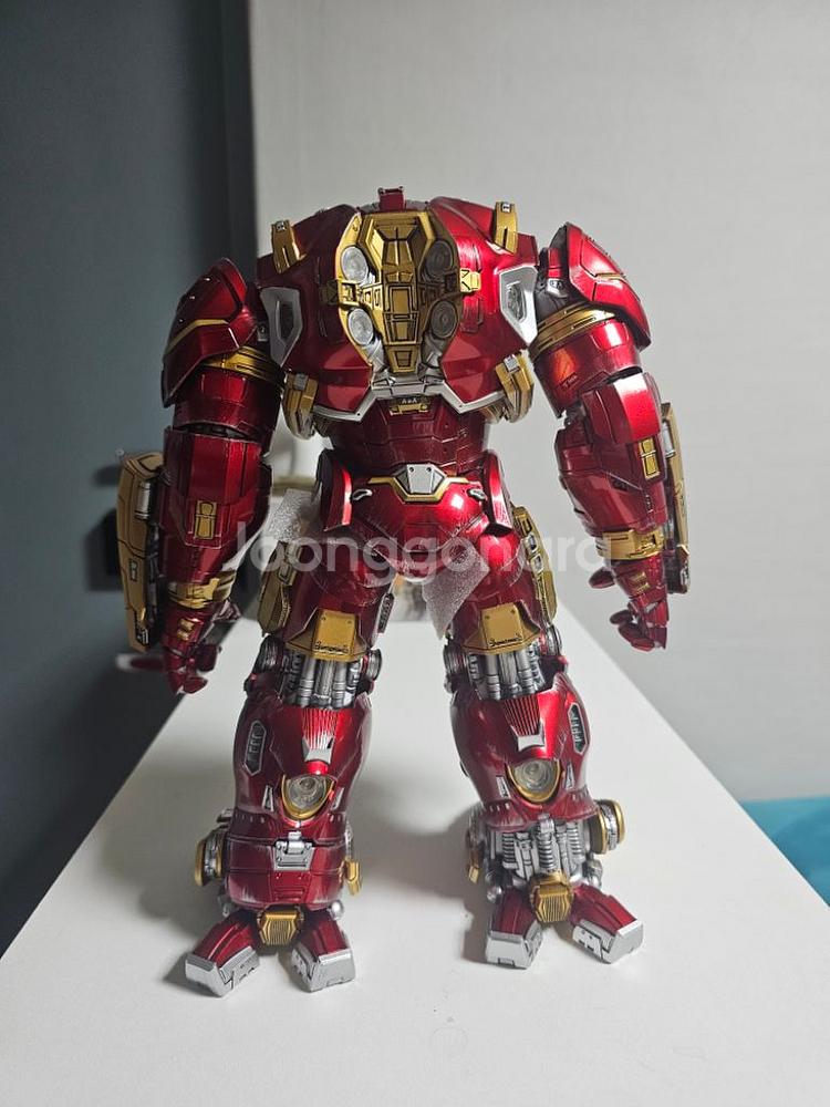 코믹케이브 헐크버스터 MK44 1/12 피규어--1