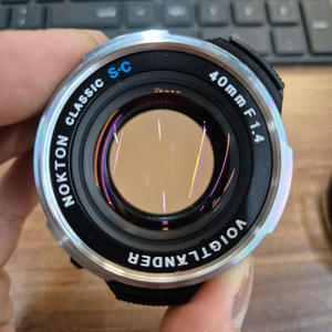 보이그랜더 녹턴 40mm SC