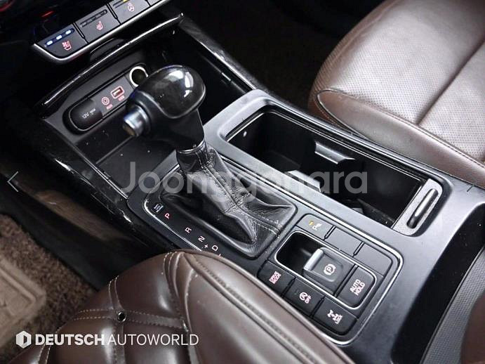 @15년식 올 뉴쏘렌토 R2.2 4WD 노블레스 스페--8