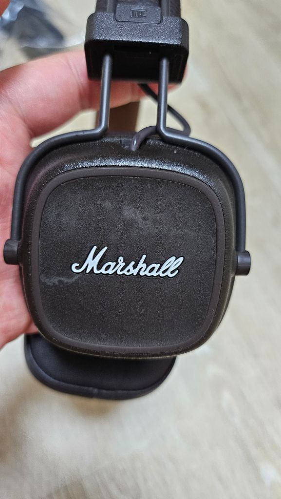 마샬 메이저4 헤드셋 블랙 팝니다--5